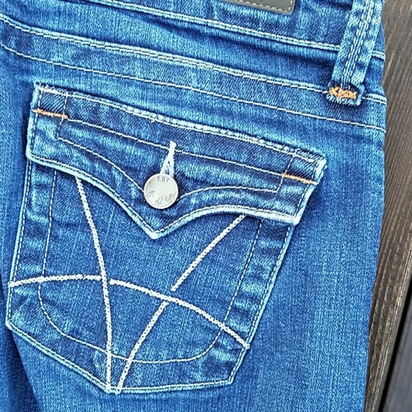 Sale•••• Kut from the kloth Natalie Bermuda Shorts - Picture 4 of 7